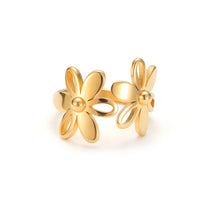 Load image into Gallery viewer, daisy flower ring gold