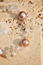 Load image into Gallery viewer, White Quartz Crystal Freshwater Pearl Bracelet