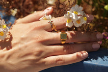 Load image into Gallery viewer, Gold Crossed Engrave CZ Ring