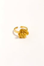 Load image into Gallery viewer, Gold Rose Flower Ring
