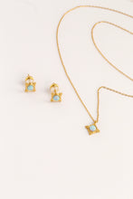 Load image into Gallery viewer, Golden Opal Elegance Necklace
