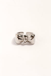 Elegant Bow Knot Rings