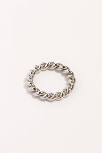 Twist Elegance Rings