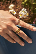 Load image into Gallery viewer, Gold Crossed Engrave CZ Ring
