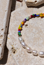 Load image into Gallery viewer, Pearl Beaded Bracelet
